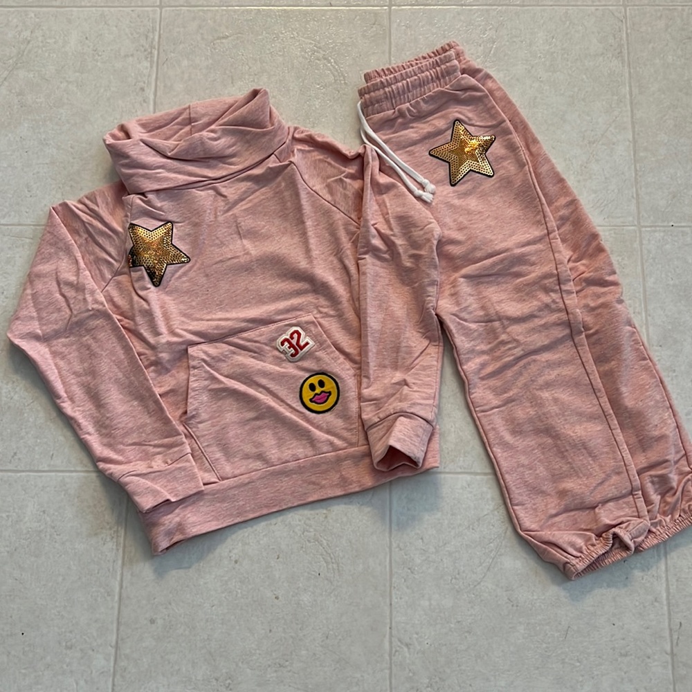 Girl’s Cloud Chaser Small (7) heather pink turtleneck sweatshirt & pants set
